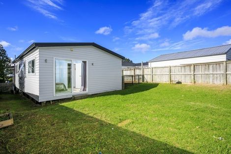 Photo of property in 62 Kia Ora Road, Beach Haven, Auckland, 0626