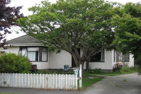 Photo of property in 43 Charlcott Street, Burnside, Christchurch, 8053