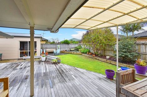 Photo of property in 9 Dan Bryant Place, Pukekohe, 2120