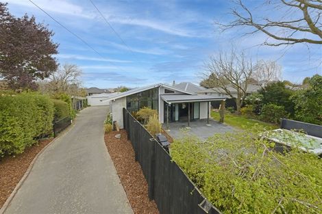 Photo of property in 9 Gainford Street, Avonhead, Christchurch, 8042