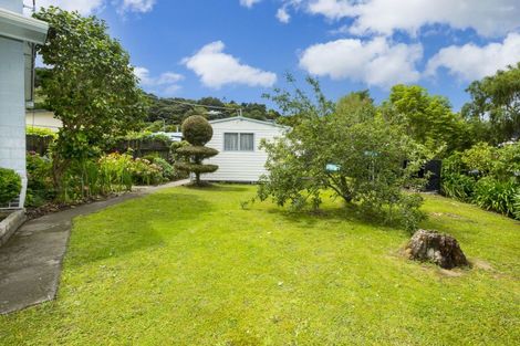 Photo of property in 20a Blue Mountains Road, Silverstream, Upper Hutt, 5019