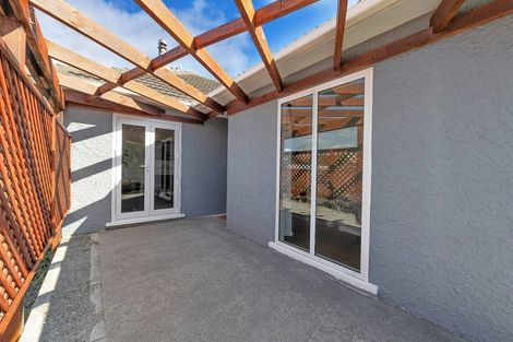 Photo of property in 10 Pembroke Street, Westown, New Plymouth, 4310
