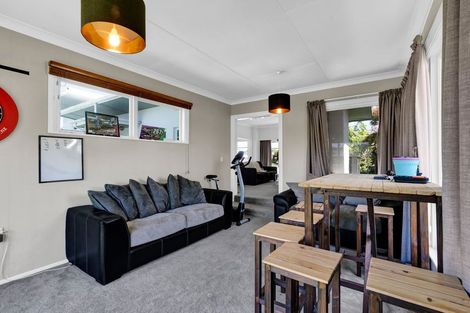 Photo of property in 85 Puriri Street, Hawera, 4610