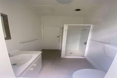 Photo of property in 6 Semeloff Terrace, Aro Valley, Wellington, 6021