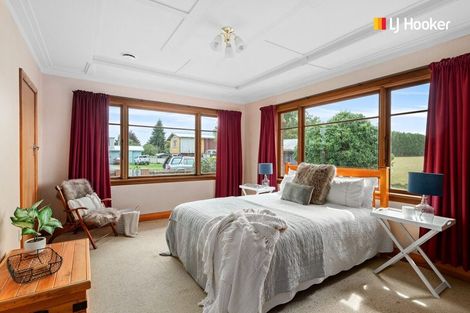 Photo of property in 3 Cargill Street, Milton, 9220