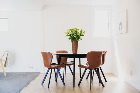 Photo of property in 380 Bay View Road, Saint Clair, Dunedin, 9012