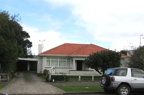 Photo of property in 8 Lombard Street, Palmerston North, 4410