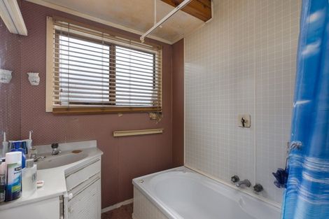 Photo of property in 12 Coventry Road, Melville, Hamilton, 3206