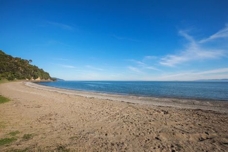 Photo of property in 744 Thames Coast Sh25 Road, Tapu, Thames, 3575