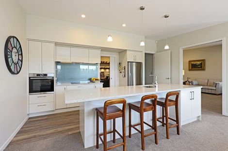 Photo of property in 16 Wanaka Place, Poraiti, Napier, 4112