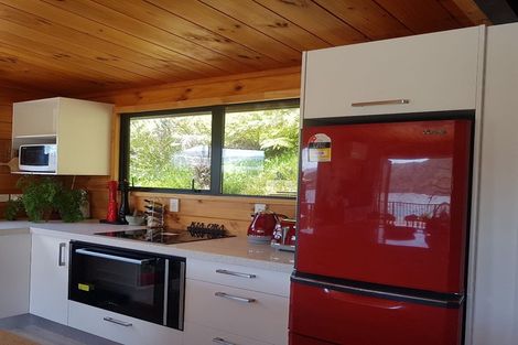 Photo of property in 9a Finlay Grove, Waikawa, Picton, 7220