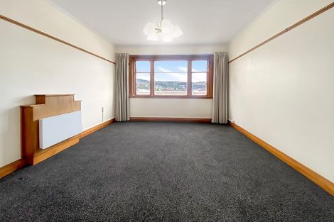 Photo of property in Ionian Flats, 123-125 Brougham Street, Mount Victoria, Wellington, 6011