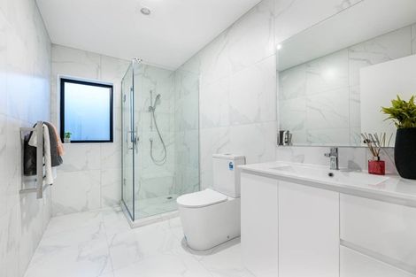 Photo of property in 118a Glamorgan Drive, Torbay, Auckland, 0630