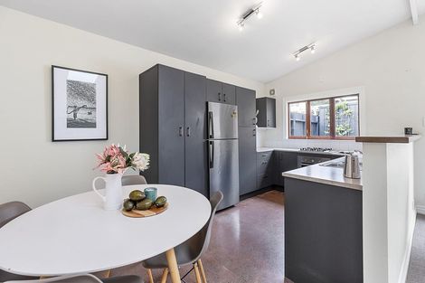 Photo of property in 14 Emmett Street, Newtown, Wellington, 6021