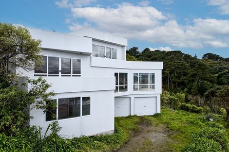 Photo of property in 20 Magnolia Grove, Maungaraki, Lower Hutt, 5010