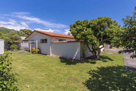 Photo of property in 29a Sylvan Avenue, Waikanae, 5036