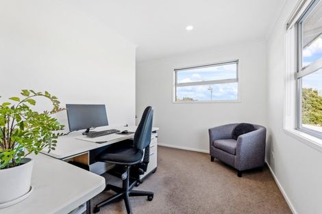 Photo of property in 26 Waitotara Way, Whitianga, 3510