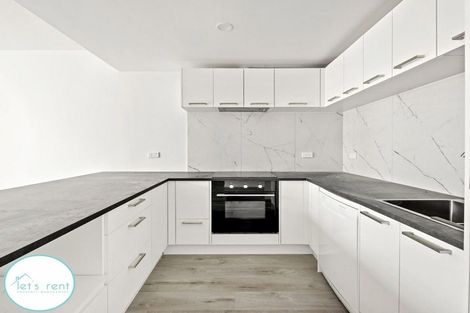 Photo of property in 37 Sunnypark Avenue, Rosehill, Papakura, 2113