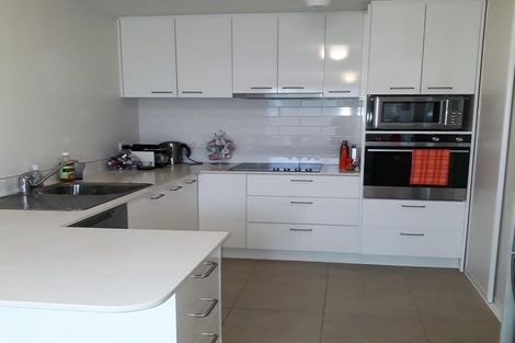 Photo of property in 1/100 Edinburgh Street, Pukekohe, 2120