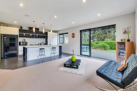 Photo of property in 69 Parkhaven Drive, Rosehill, Papakura, 2113