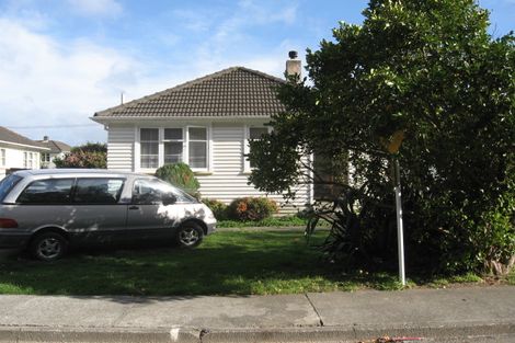 Photo of property in 66 Kowhai Street, Naenae, Lower Hutt, 5011