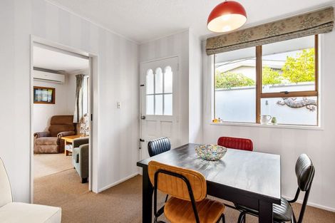 Photo of property in 41a-b Andrew Street, Waikanae, 5036