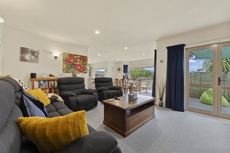 Photo of property in 38 Oak Crescent, Ashhurst, 4810