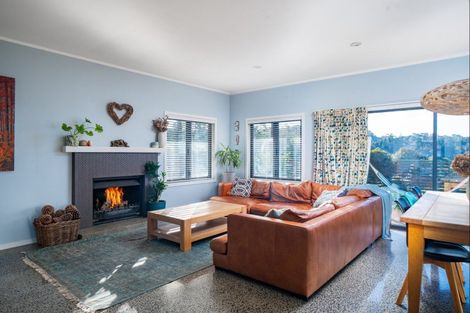 Photo of property in 108 Acacia Heights Drive, Acacia Bay, Taupo, 3385