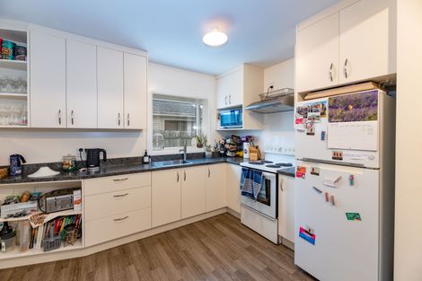 Photo of property in 127 Marlow Road, Aranui, Christchurch, 8061