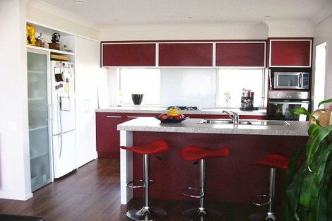 Photo of property in 23 Stranraer Crescent, Wattle Downs, Auckland, 2103