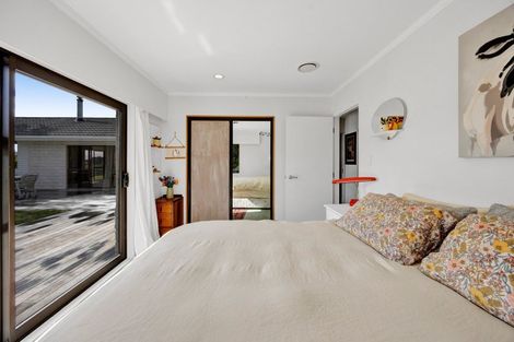 Photo of property in 515 Carrington Road, Hurworth, New Plymouth, 4371