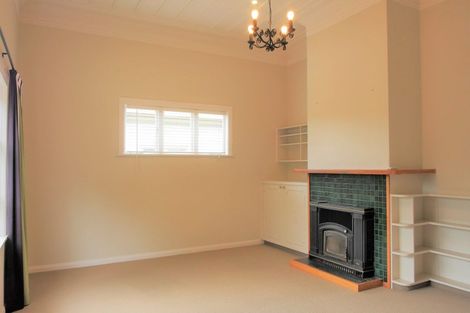 Photo of property in 32 Victoria Avenue, Dannevirke, 4930