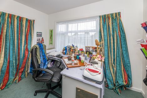 Photo of property in 127 Marlow Road, Aranui, Christchurch, 8061