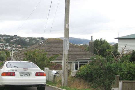 Photo of property in 16 Tarawera Road, Johnsonville, Wellington, 6037