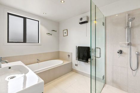 Photo of property in 19 Tyndall Street, Wanaka, 9305
