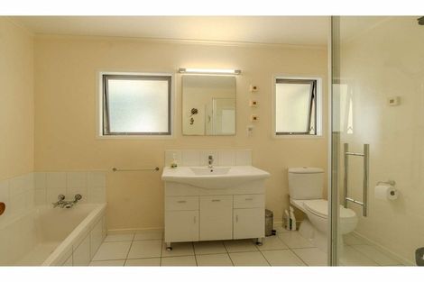 Photo of property in 136 Landing Road, Kerikeri, 0230