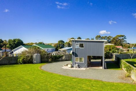 Photo of property in 10 Braemar Lane, Waipu, 0510