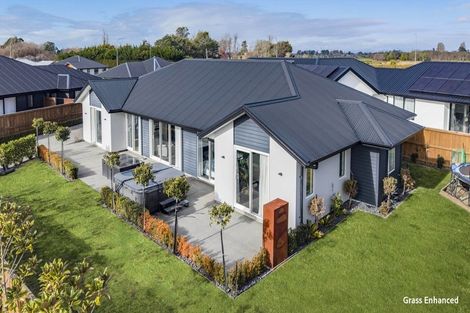 Photo of property in 70 Watkins Drive, Rangiora, 7400