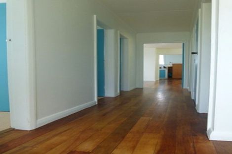 Photo of property in 5 Holmes Avenue, Otangarei, Whangarei, 0112