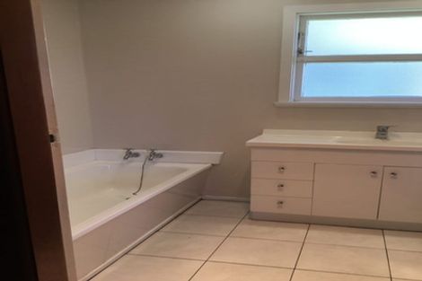 Photo of property in 3b Belair Avenue, Blagdon, New Plymouth, 4310