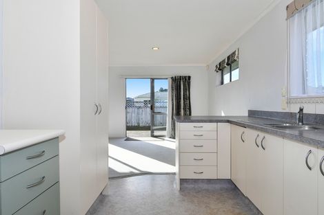 Photo of property in 50 Solomon Street, Brookfield, Tauranga, 3110