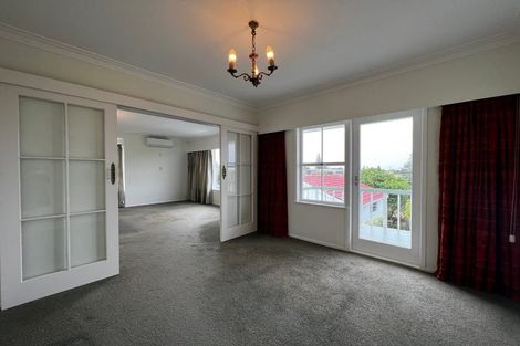 Photo of property in 34 Grenada Avenue, Forrest Hill, Auckland, 0620