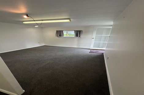 Photo of property in 100 Helston Road, Paparangi, Wellington, 6037