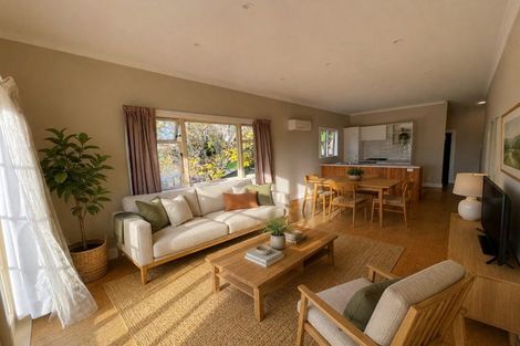 Photo of property in 32 Bonithon Avenue, Moturoa, New Plymouth, 4310