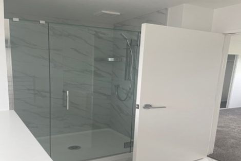 Photo of property in 9/59 Matipo Road, Te Atatu Peninsula, Auckland, 0610