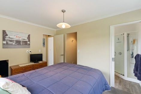 Photo of property in 132 Mangaone Road, Hautere, Otaki, 5582