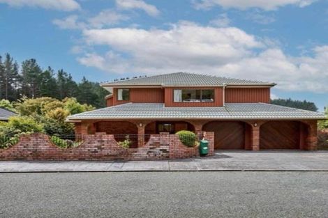Photo of property in 51 Peterhouse Street, Tawa, Wellington, 5028
