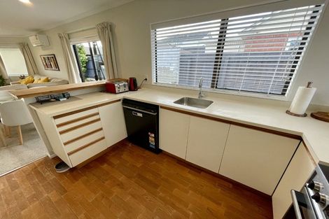 Photo of property in 27 Guthrie Street, Waterloo, Lower Hutt, 5011