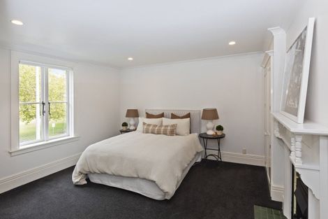 Photo of property in 26 Cranmer Square, Christchurch Central, Christchurch, 8013
