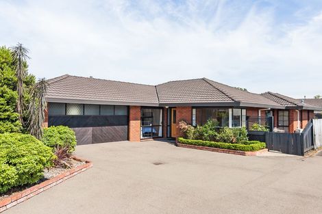 Photo of property in 6 Jensen Street, Hokowhitu, Palmerston North, 4410